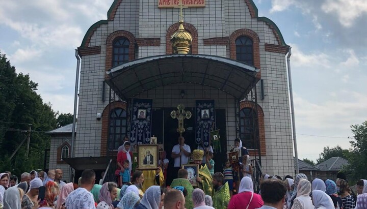 Серафимівський прихід УПЦ в Якушинцях. Фото: Дозор