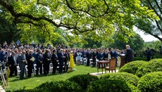 Trump signs executive order establishing Religious Liberty Commission