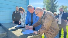 В Стадниках власти принудительно забрали храм у общины УПЦ и передали ПЦУ
