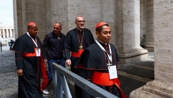 Arrival of the cardinals at the Vatican. Photo: Reuters