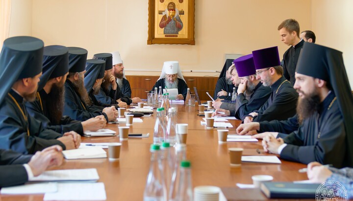 A round table "Conciliarity in the Life of the Orthodox Church: From the Councils of Antiquity to the Council of the Ukrainian Orthodox Church in Feofania." Photo: KDAiS