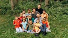 В Заболотье у семьи угрожают отнять детей из-за принадлежности к УПЦ