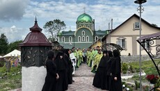 У селі Ольха на Житомирщині освятили храм Спасо-Покровського монастиря