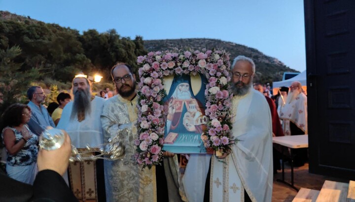 Εορτασμός προς τιμήν του Αγίου Λουκά Κριμαίας στο Ναύπλιο, Ελλάδα. Φωτογραφία: Στιγμιότυπο οθόνης YouTube