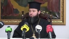 «Επίσκοπος» της OCU από Τσερνιβτσί: Η Ρωσική Ορθόδοξη Εκκλησία μας εμπόδισε να μπούμε στον Καθεδρικό Ναό του Αγίου Πνεύματος