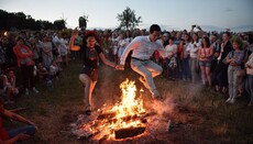 Στα μέσα ενημέρωσης διαβεβαίωσαν ότι ο Ιβάν Κουπάλα στην Ουκρανία τώρα γιορτάζεται σύμφωνα με το νέο ημερολόγιο.