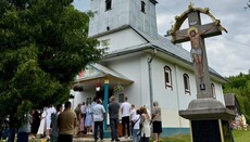 Митрополит Мукачівський Феодор освятив новий престол храму УПЦ в Стужиці