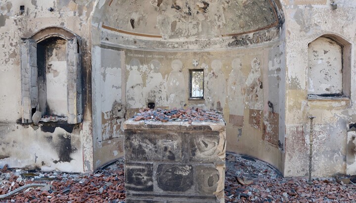 Burned church of Saint John the Russian. Photo: orthodoxianewsagency.gr