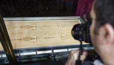 Catholic bishop refutes another fake claim about the Shroud of Turin