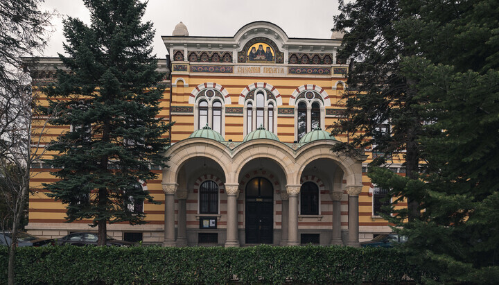 У Болгарській Церкві попередили про небезпеку «духовних учителів»