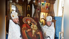 Icon copy of the Theotokos blessed at Sviatohirsk Lavra