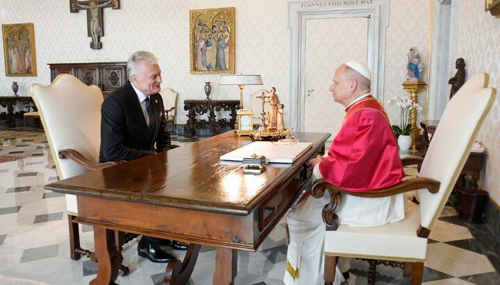 Папа Римський Лев XIV і президент Литви Гітанас Науседа.Фото: @Vatican Media