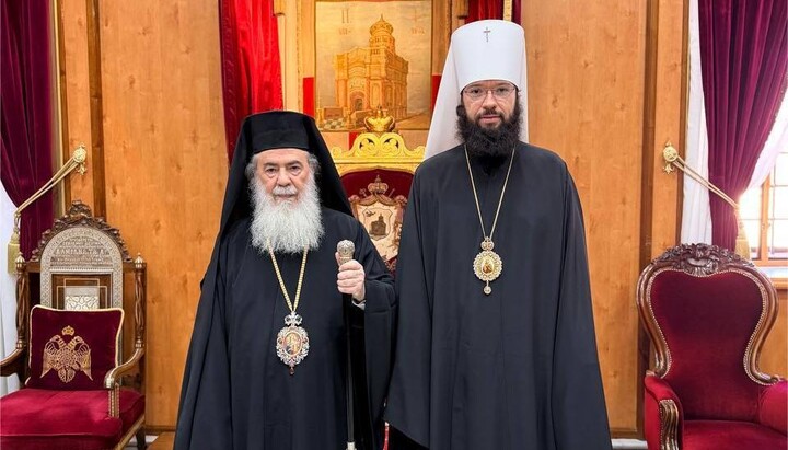 Πατριάρχης Θεόφιλος και Μητροπολίτης Αντώνιος. Φωτογραφία: ιστοσελίδα ΟΒΣΣ ΜΠ