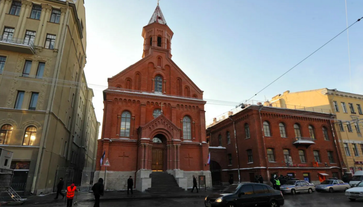 Η εκκλησία του Αγίου Ιωάννη στην Αγία Πετρούπολη, που άνοιξε το 2011 μετά την αποκατάσταση. Φωτογραφία: Raigo Pajula