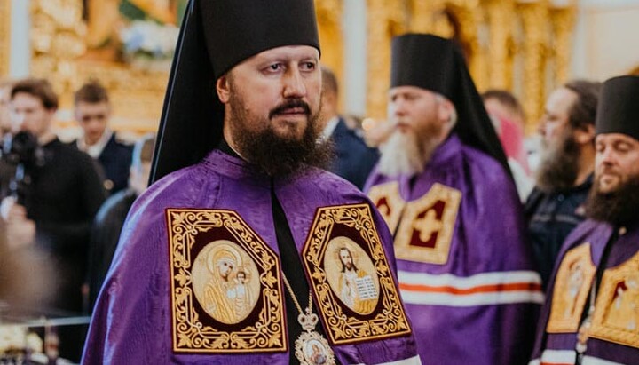 Επίσκοπος Αγάθων στον Καθεδρικό Ναό Κοιμήσεως της Θεοτόκου της Λαύρας των Σπηλαίων του Κιέβου. Φωτογραφία: γραφείο τύπου της Ουκρανικής Ορθόδοξης Εκκλησίας