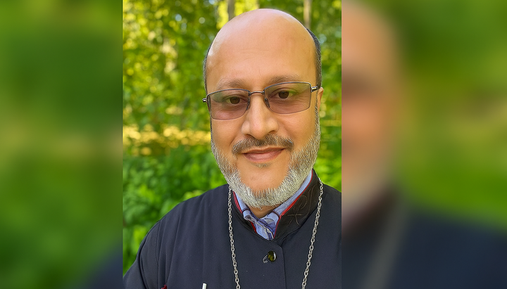 Болгарський священник Васил Василев закликав до молитви за митрополита Арсенія. Фото: facebook