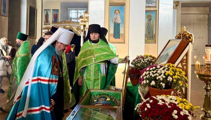 A liturgy at the Holy Spirit Cathedral in Kherson. Photo: Kherson Eparchy