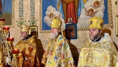 У селі Крите на Закарпатті митрополит Феодор освятив престол у новому храмі