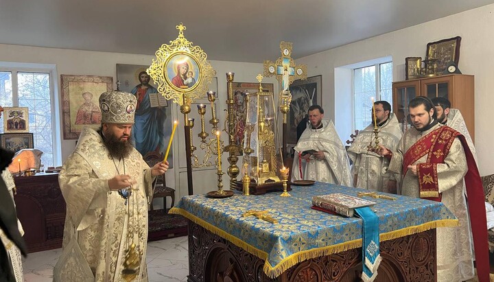 Освячення храму на честь ікони Божої Матері «Несподівана Радість». Фото: сторінка Кам'янської єпархії УПЦ у Facebook