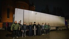 Хмельницька єпархія відправила 20 тонн продуктів Київським духовним школам