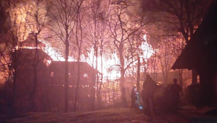 Fire at the Protection Monastery in the village of Kostryna. Photo: Mukachevo Eparchy