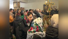 У гнаній громаді УПЦ в селі Панка сотні парафіян прийшли на водосвячення