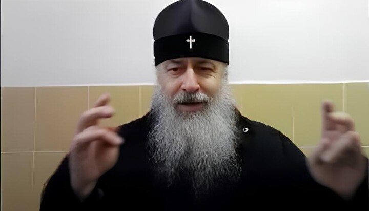Metropolitan Arseniy in a pre-trial detention facility. Photo: Sviatohirsk Lavra
