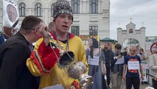 Нардеп прокоментував підтримку Єрмака сатаністом, який пікетував Лавру