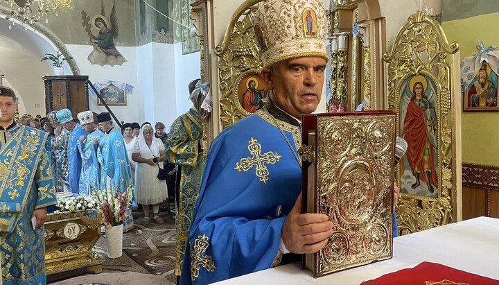 Настоятель храма, подгаецкий благочинный ПЦУ Петр Федив. Фото: Фейсбук Тернопольская епархия ПЦУ