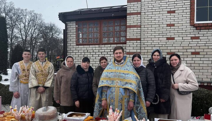Благодійний ярмарок «Масляна» в парафії УПЦ. Фото: прес-служба Рівненської єпархії УПЦ