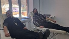 Священники та віряни Рівненської єпархії здали кров для онкохворих дітей