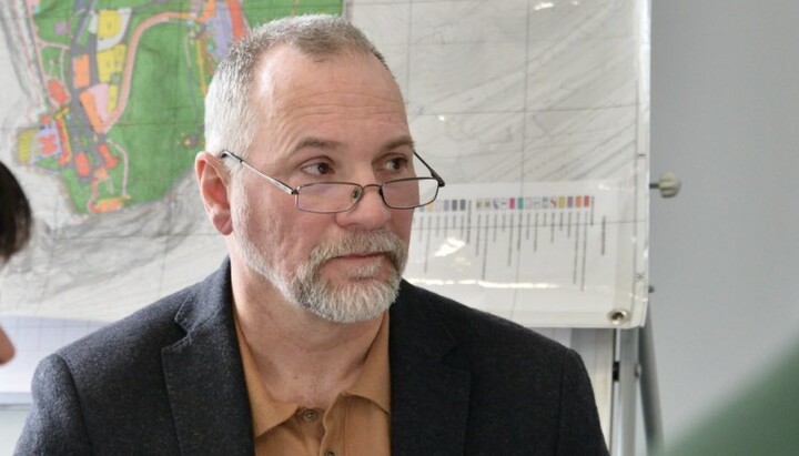 Ο διευθυντής του καταφυγίου της Λαύρας Οστάπενκο. Φωτογραφία: σελίδα FB του καταφυγίου