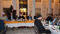 У Рамадан Патріарх Феодор влаштував у своїй резиденції ісламський іфтар
