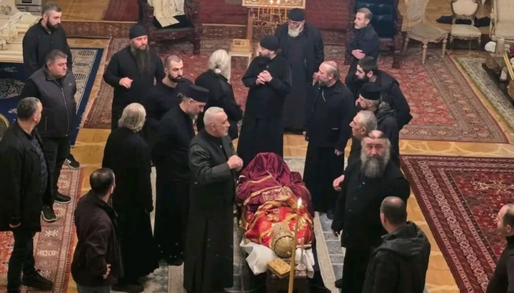 The body of Patriarch Ilia II lies in the Georgian Patriarchate building. Photo: UOJ Georgia