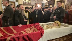 Митрополит Лонгин прибув до Тбілісі на відспівування Патріарха Ілії