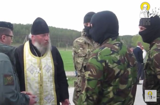 "Переходи" в Київський Патріархат: менше правди, більше активістів