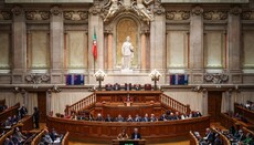 Португалія заборонила зміну статі для неповнолітніх