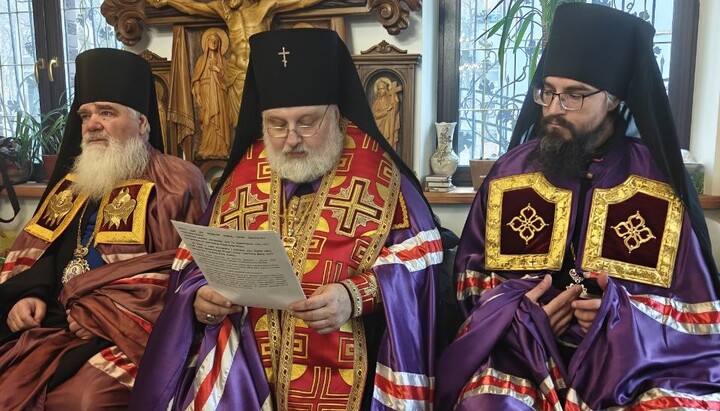 «Патриарх» Никодим и новые «епископы» УПЦ КП. Фото: пресс-служба УПЦ КП