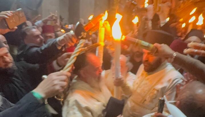 The Holy Fire descends in Jerusalem on April 11, 2026. Photo: UOJ