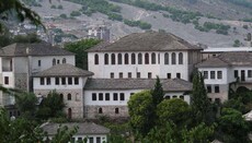 В Албанії закрили церковний ліцей, заснований Архієпископом Анастасієм