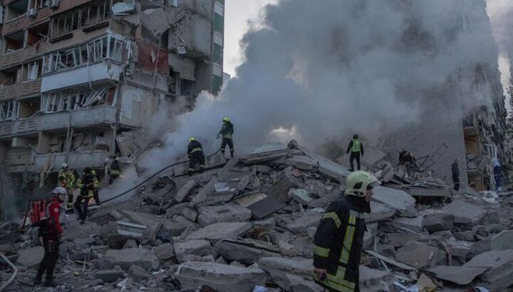 Consequences of the missile strike in Kyiv. Photo: Getty Images