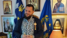 Έλληνας «ιεράρχης» της ΥΠΕ ΚΠ στην Ανάληψη καυχήθηκε φορώντας βυσιβάνκα