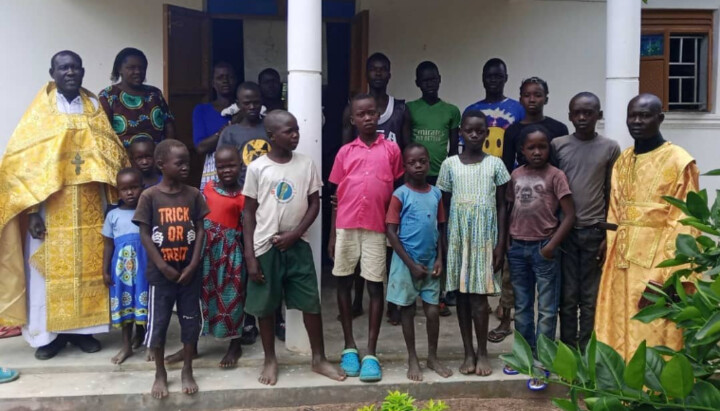 The community in Uganda accepted into the UOC-KP by Nikodym. Photo: Nikodym’s Facebook page