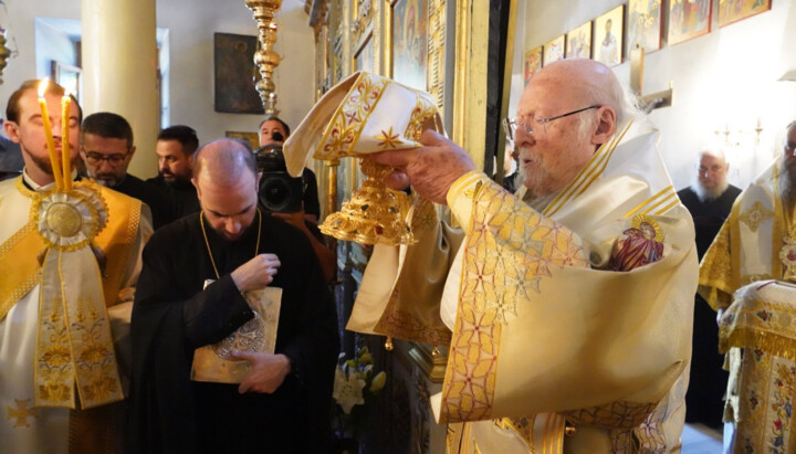 Патріарх Варфоломій очолив богослужіння на свої іменини. Фото: Вселенський Патріархат у Фейсбук