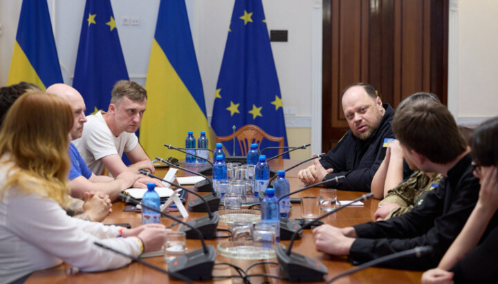 Stefanchuk meets with LGBT activists. Photo: Insight/Facebook