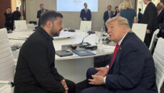 Zelensky shows Trump photos of Lavra's burning Dormition Cathedral