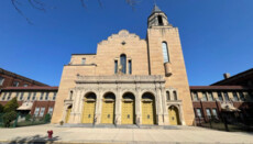 Muslims seek to purchase historic Catholic church in Chicago