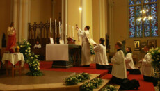 In Detroit, RCC bishop proposes canceling Sunday Masses in 90 parishes