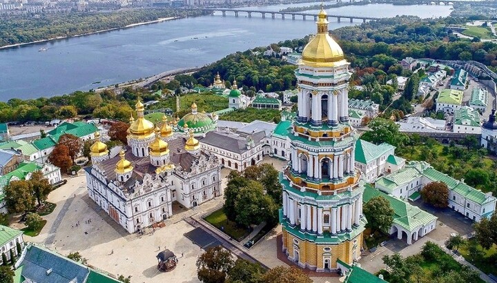 Києво-Печерська лавра. Фото: katarintravel