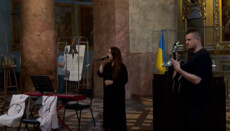 У відібраному в УПЦ храмі Чернігова влада провела «заупокійний концерт»